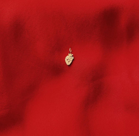 Akai Ito Pendant
